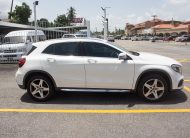 PDZ 2019 White Mercedez Benz GLA200