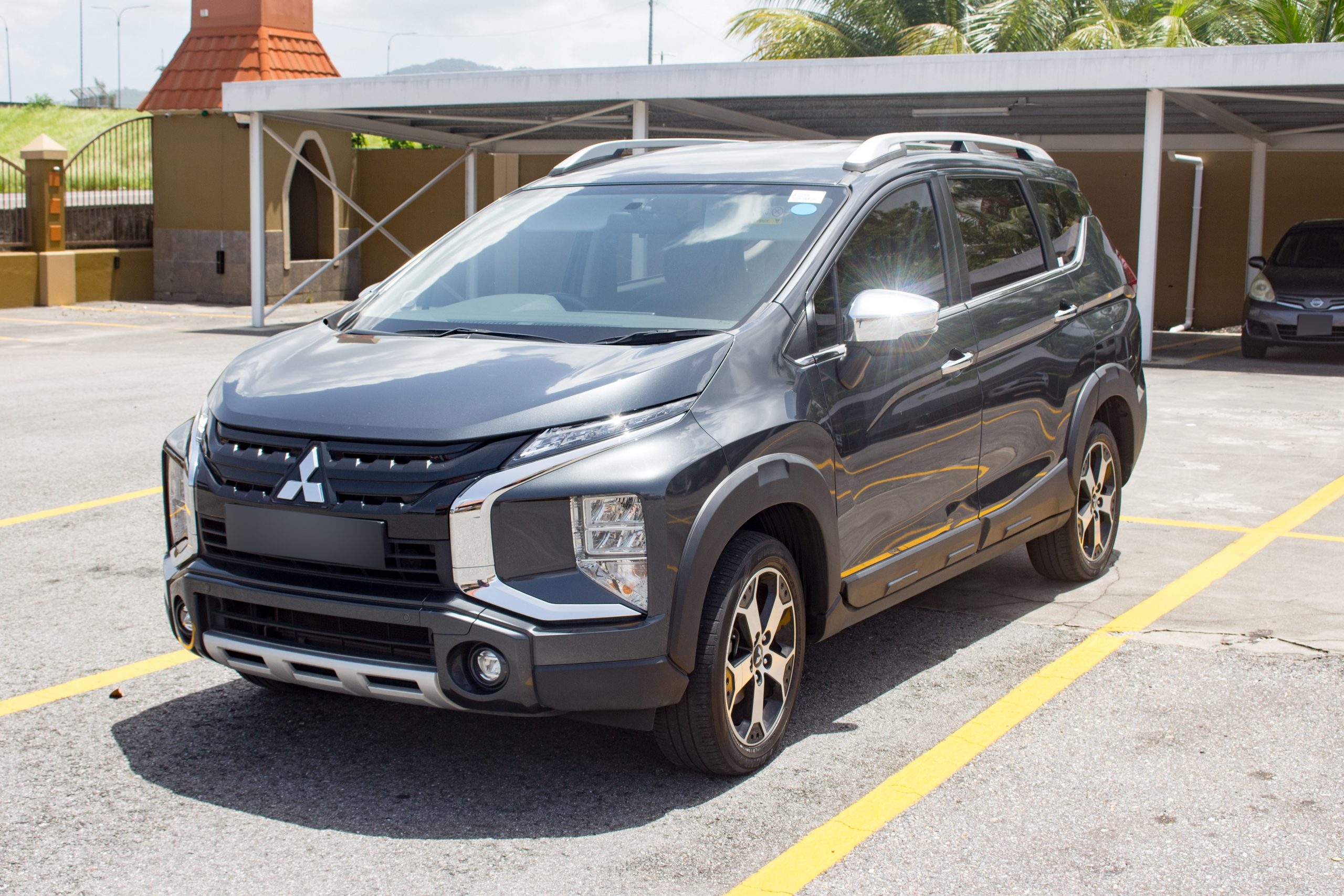 PED 2022 Grey Mitsubishi Xpander Cross