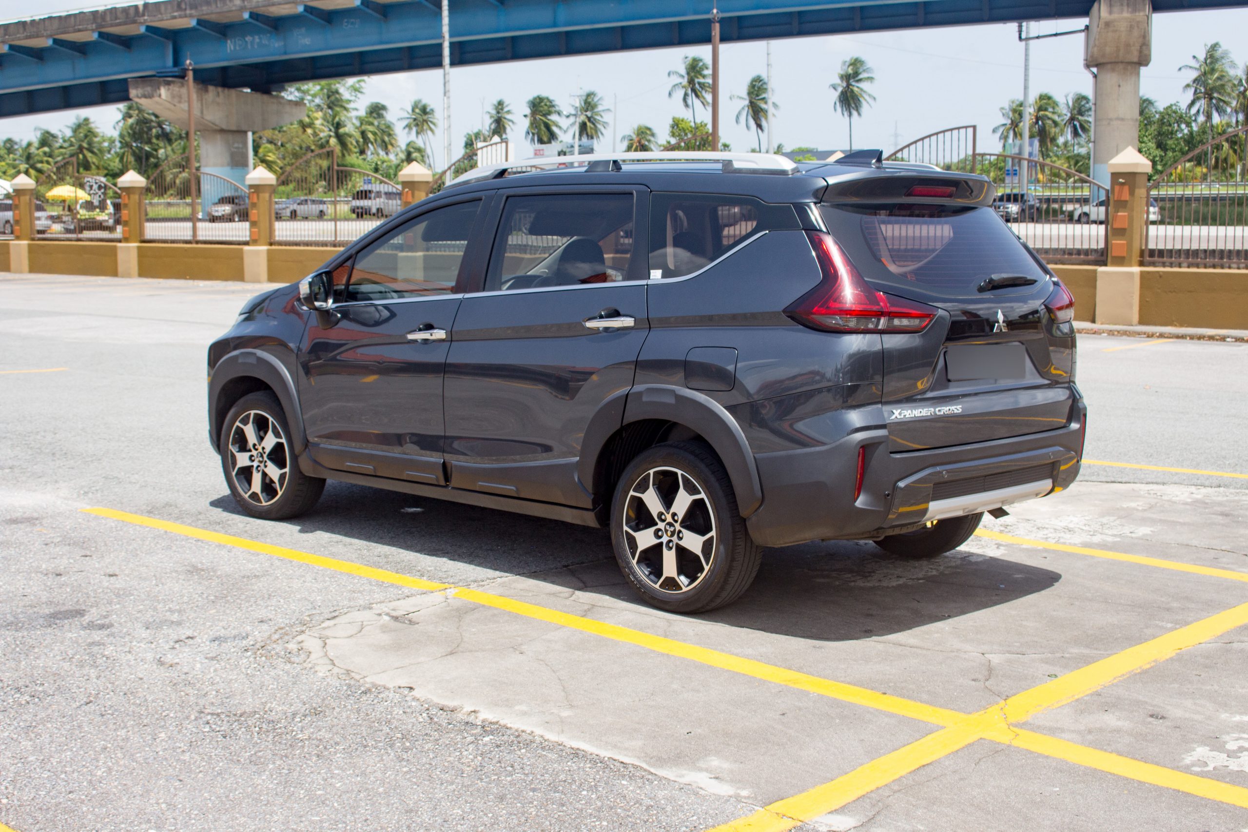 PED 2022 Grey Mitsubishi Xpander Cross