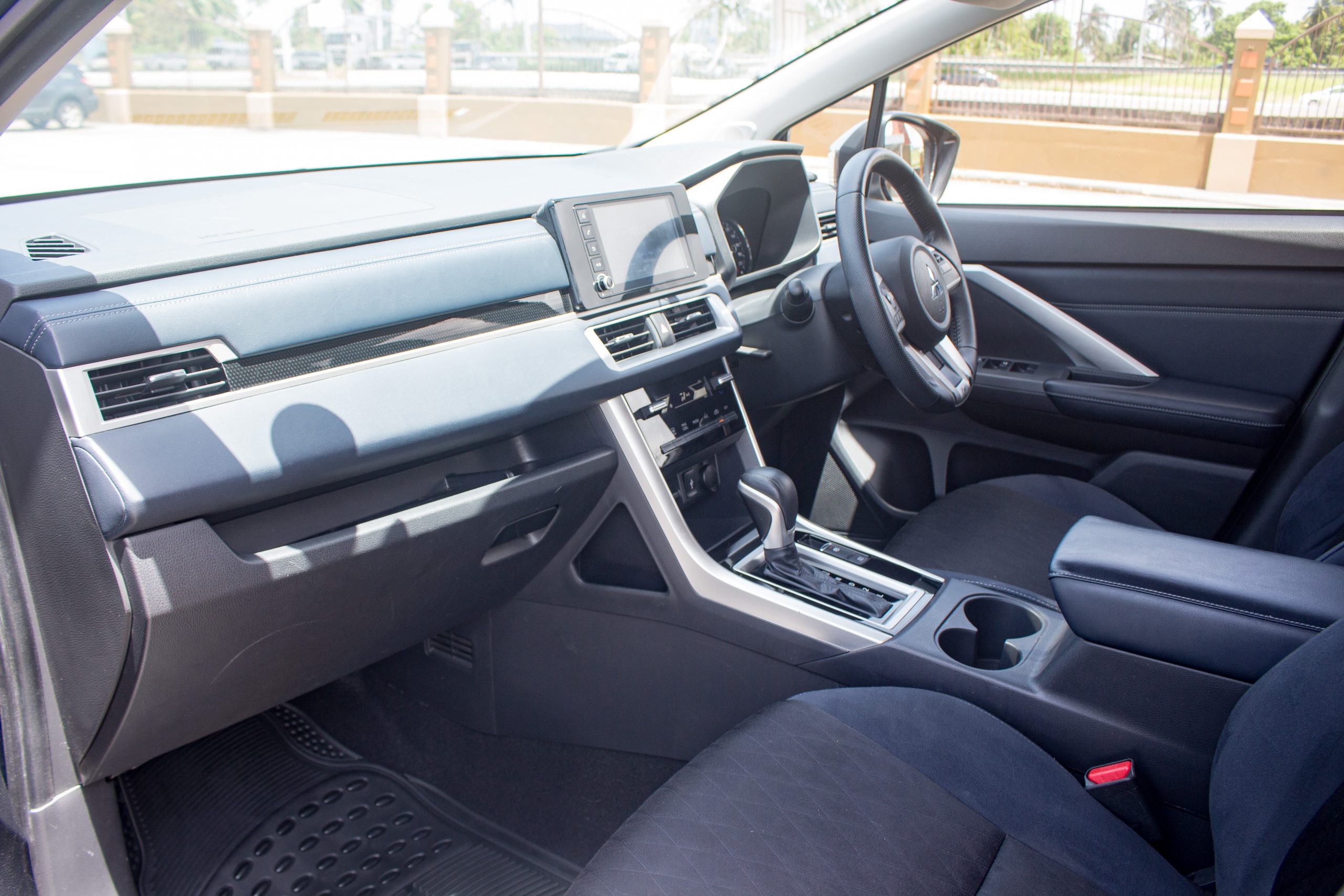 PED 2022 Grey Mitsubishi Xpander Cross