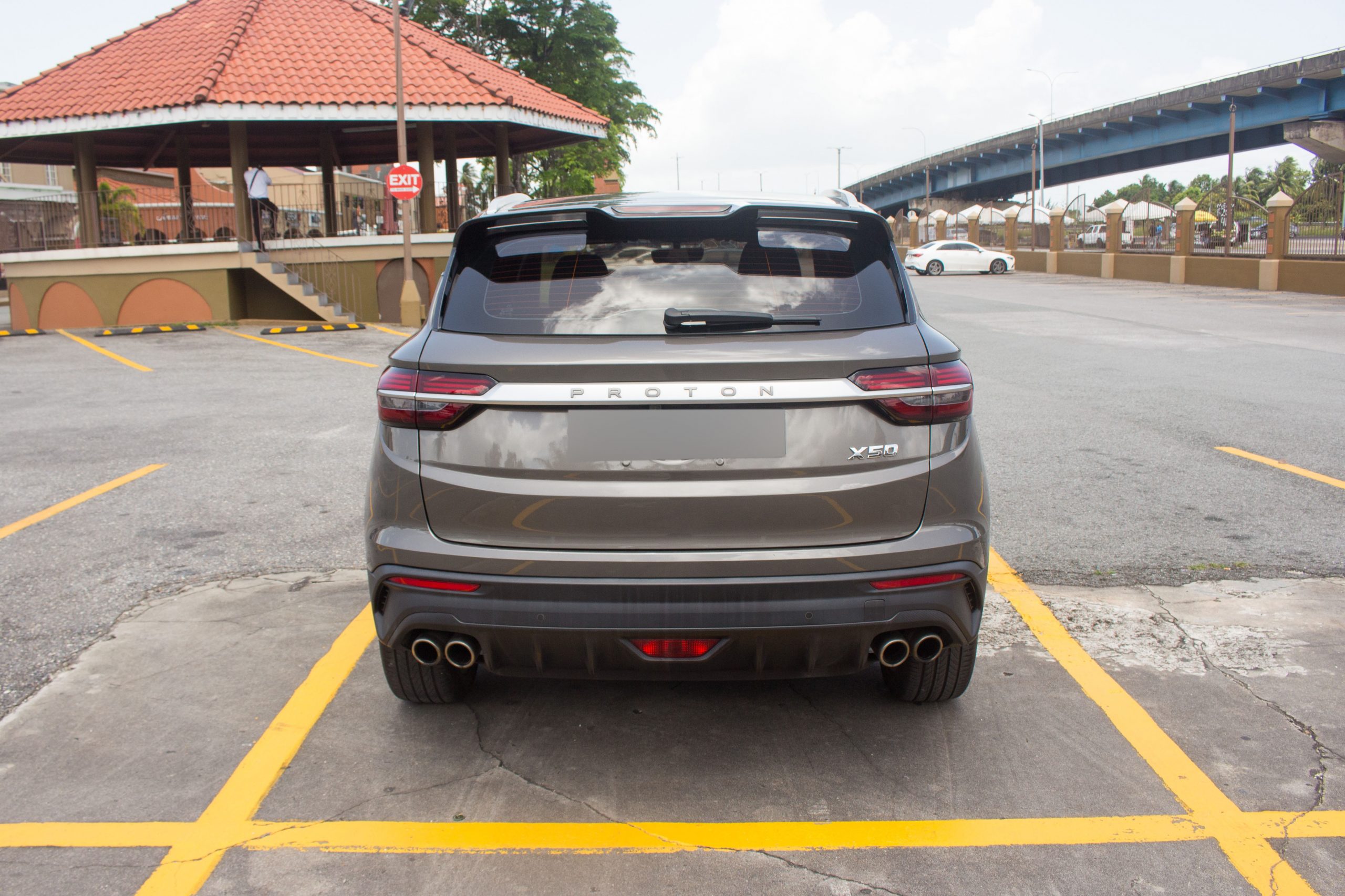 PEG 2023 Grey Proton X50