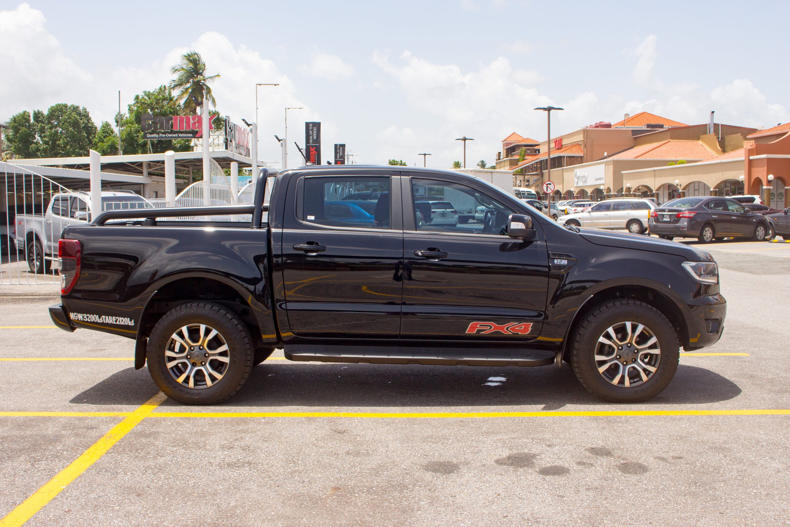 TED 2022 Black Ford Ranger FX4