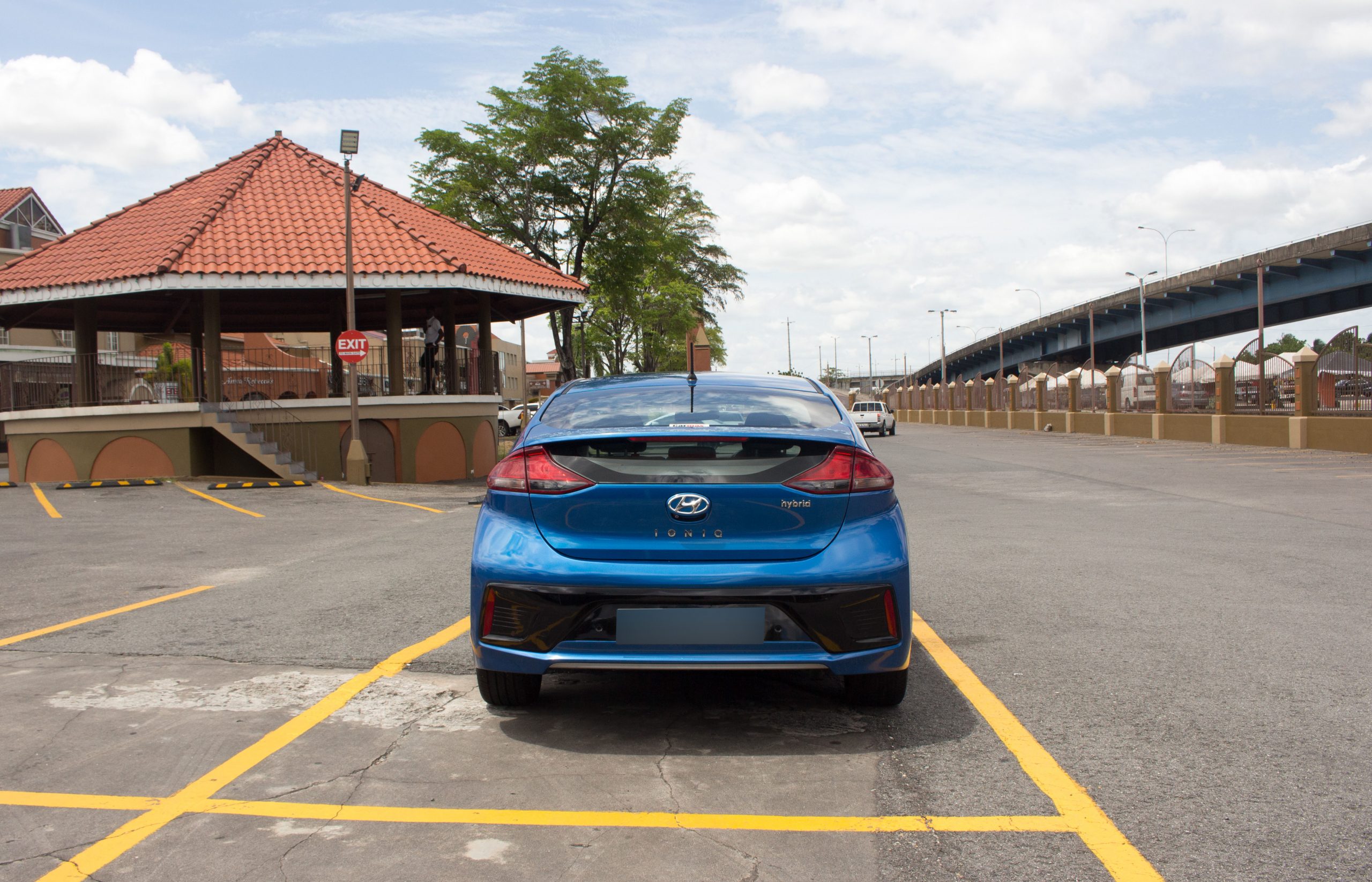 PDT 2018 Blue Hyundai Ioniq