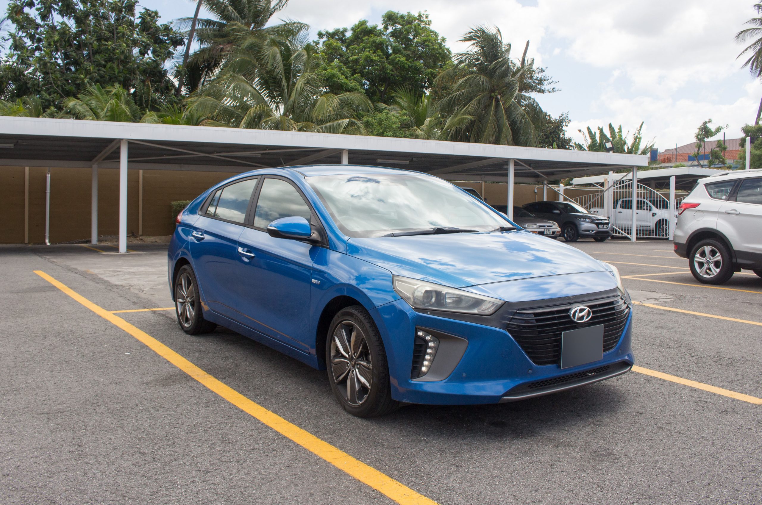 PDT 2018 Blue Hyundai Ioniq