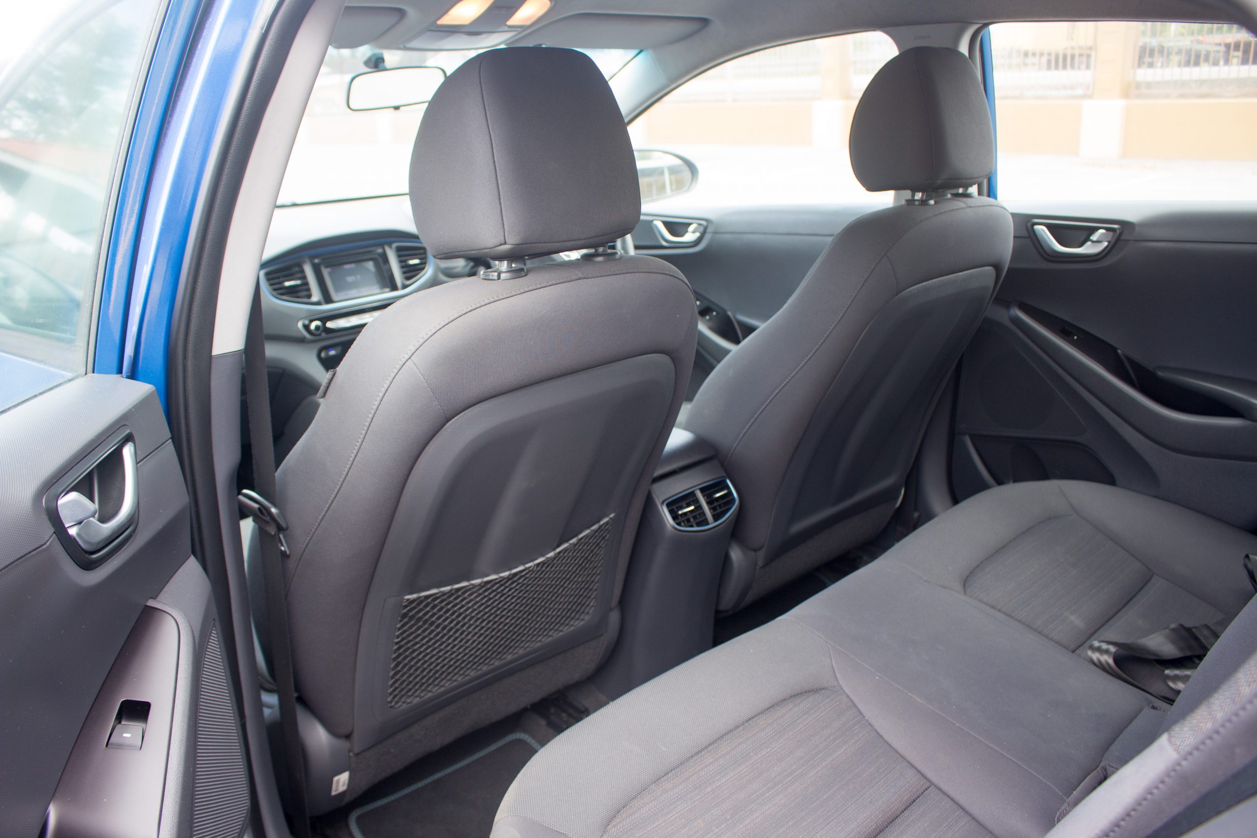 PDT 2018 Blue Hyundai Ioniq
