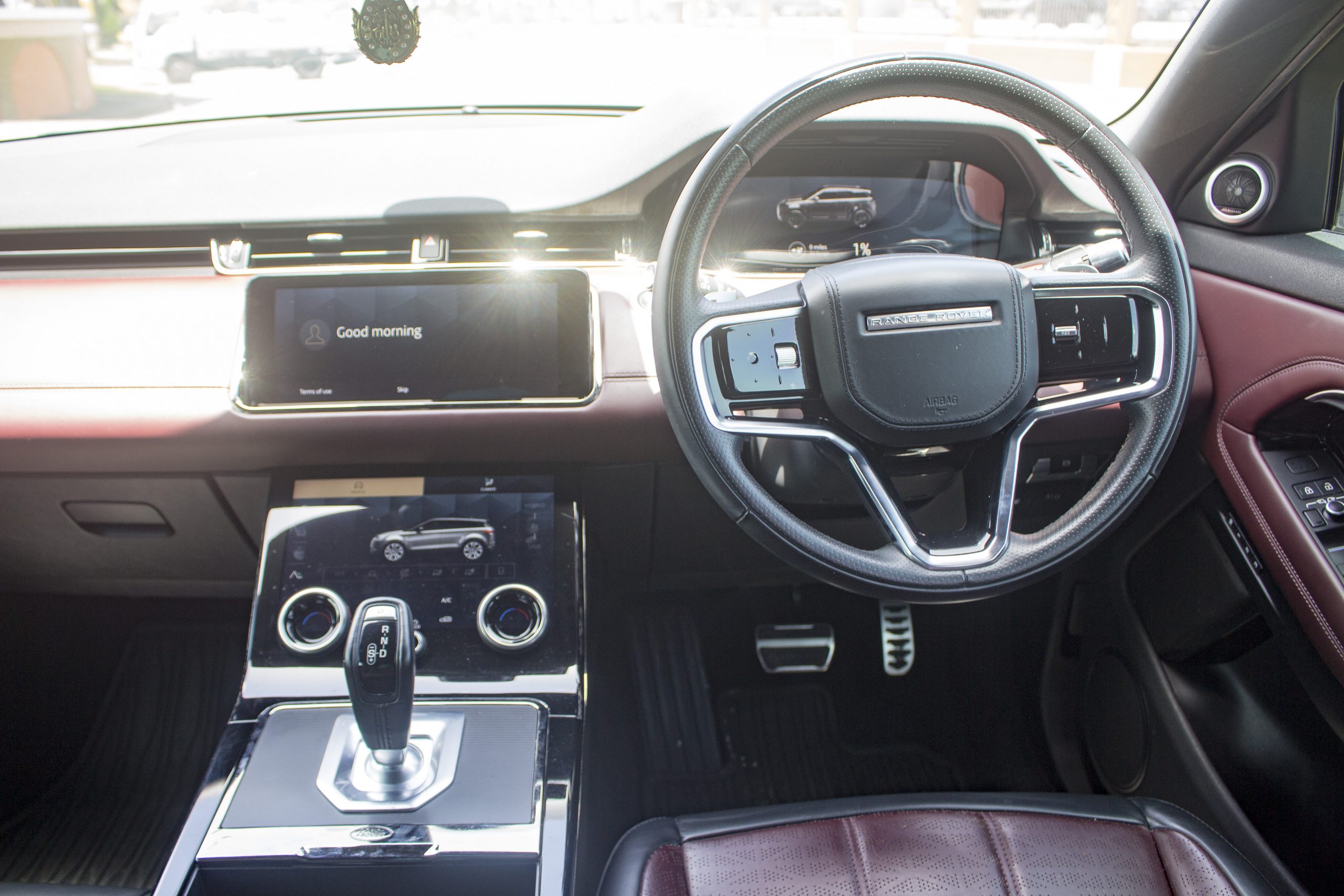 PEB Black 2021 Range Rover Evoque