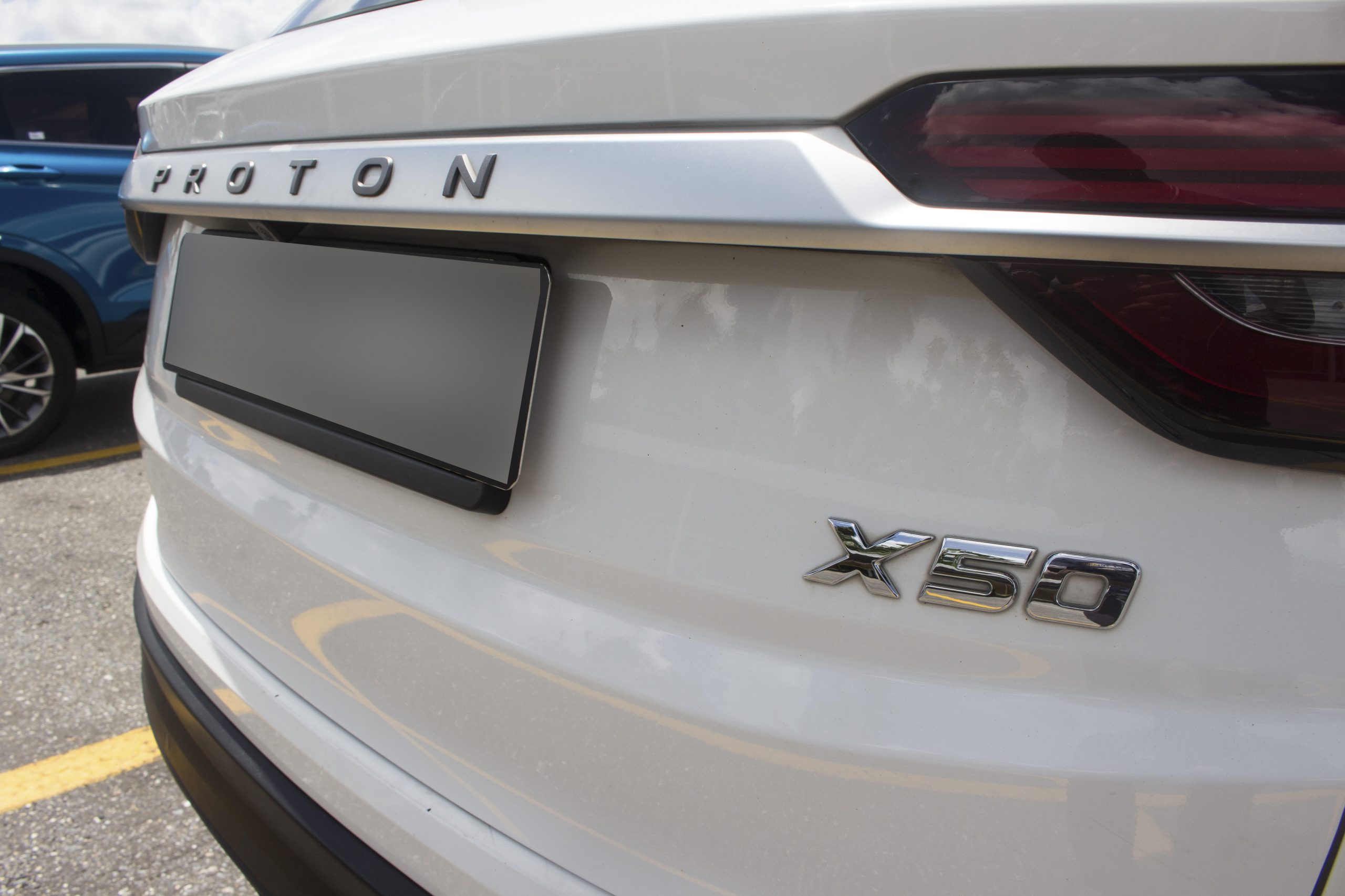 PEG 2023 White Proton x50