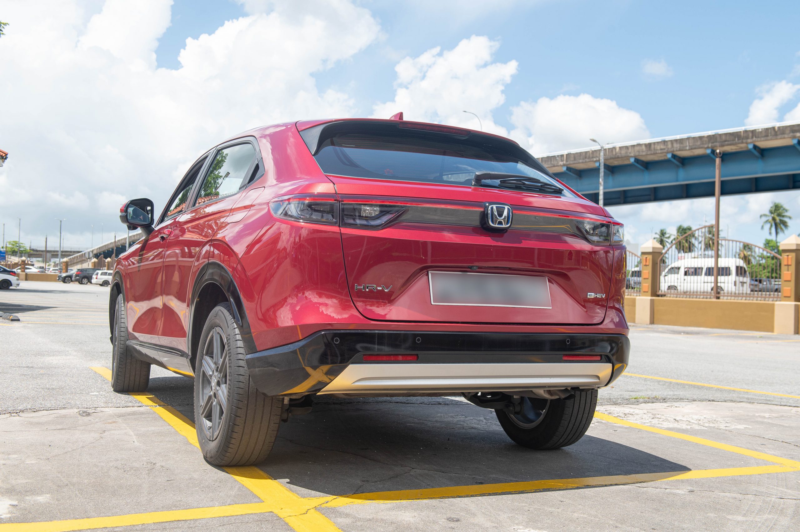 PEG 2024 Red Honda HR-V