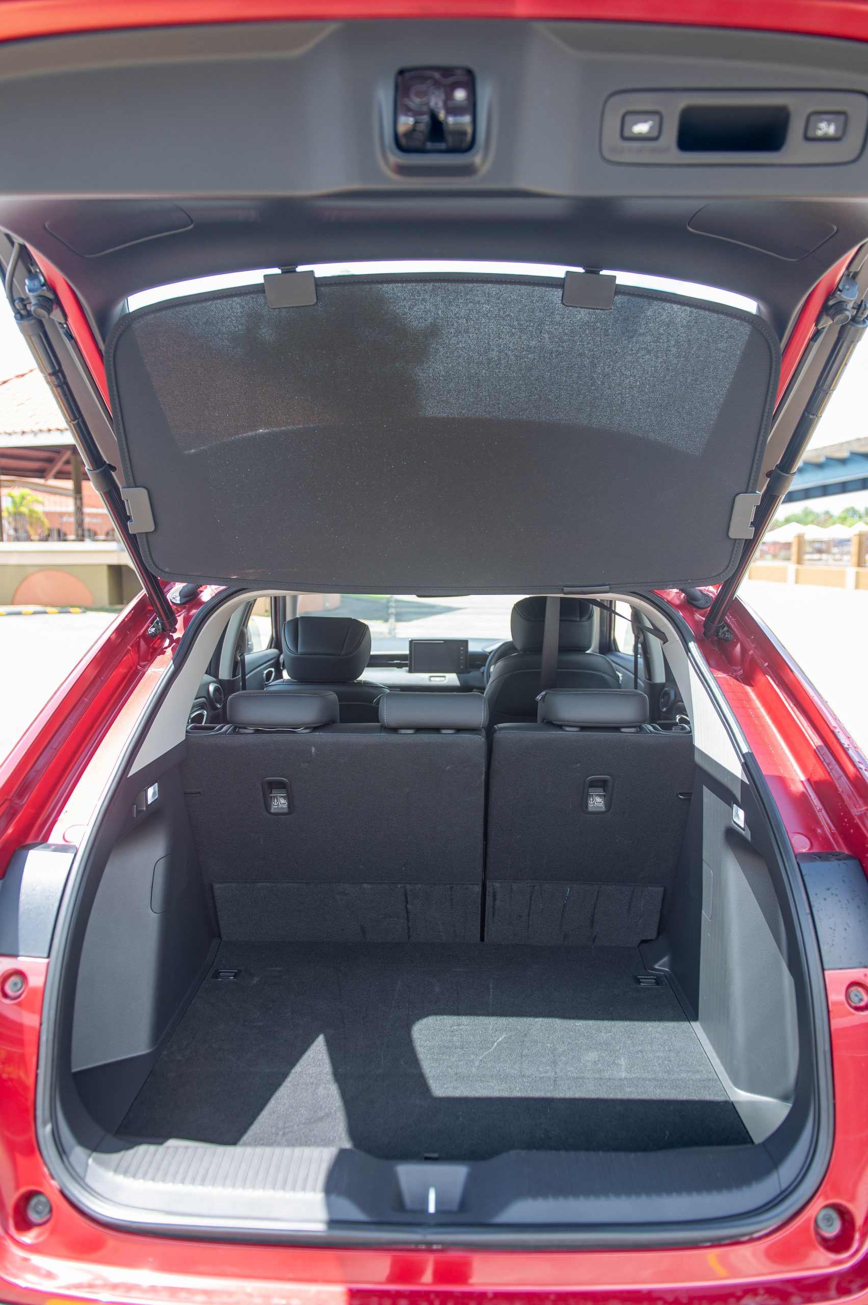 PEG 2024 Red Honda HR-V
