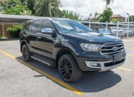 PDY 2019 Black Ford Everest