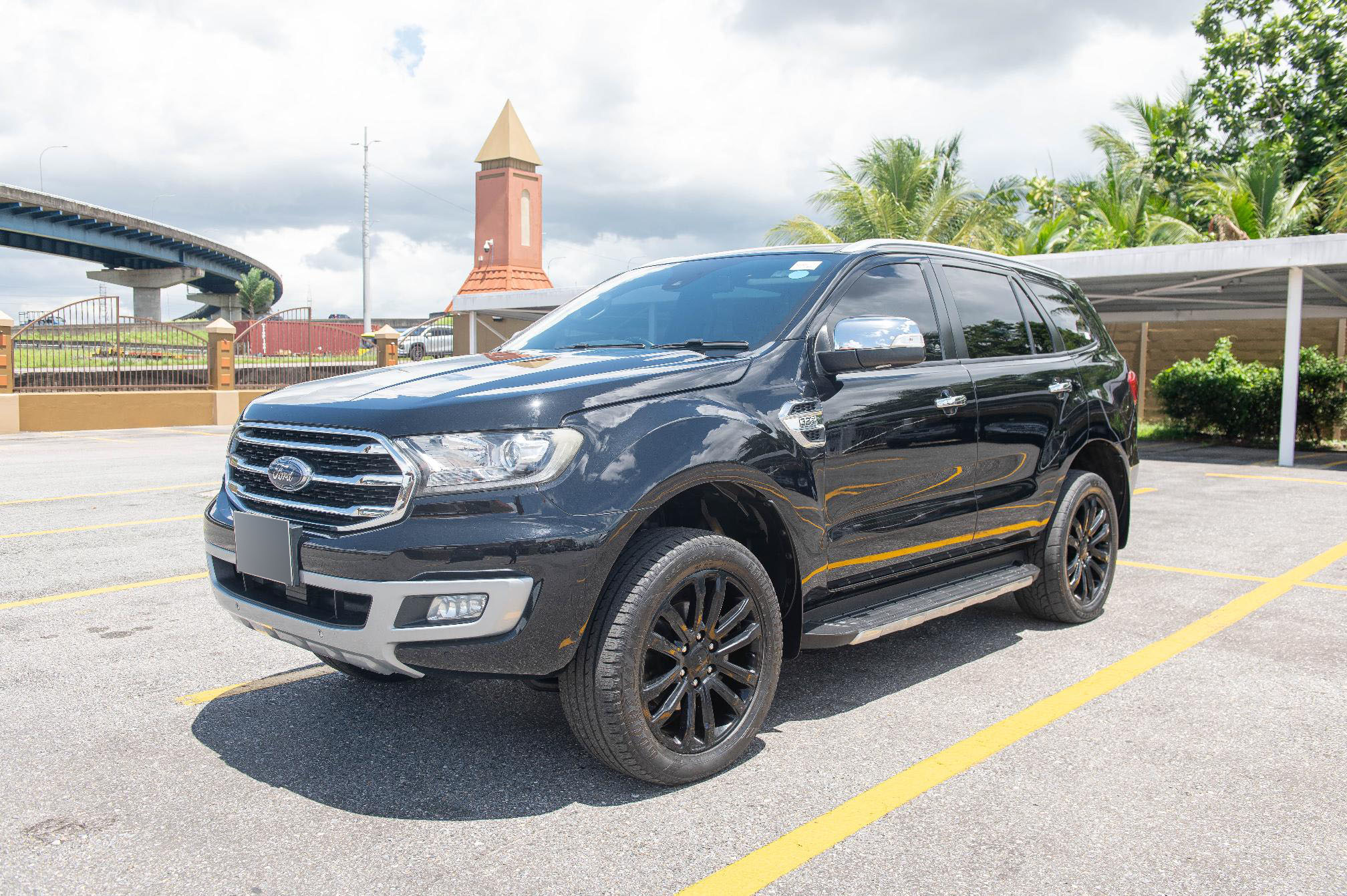 PDY 2019 Black Ford Everest