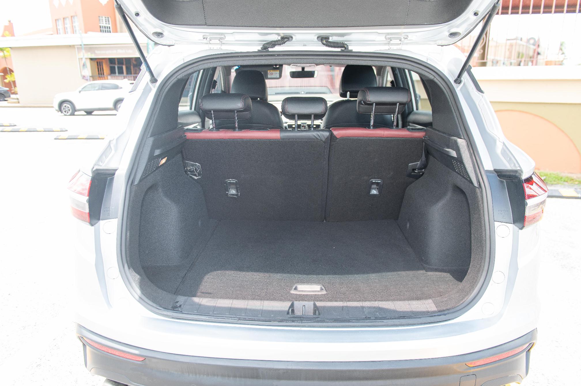 PEG 2023 Silver Proton x50